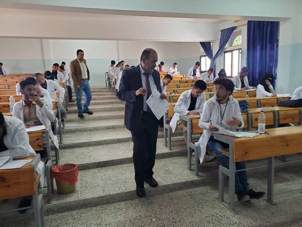 تواصل الكلية نشاطها الدائم حيث تم اليوم بحمد، الله...