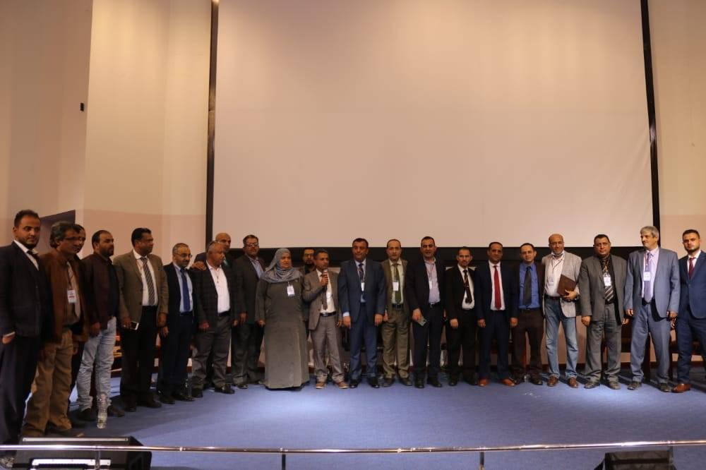 ألبوم صور (2) اليوم العلمي الأول لأطباء الامتياز جامعة ذمار 2021م.